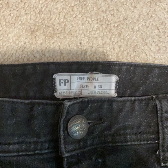 Free people - mid rise black jeans- distressed knee - great shape - Picture 2 of 5